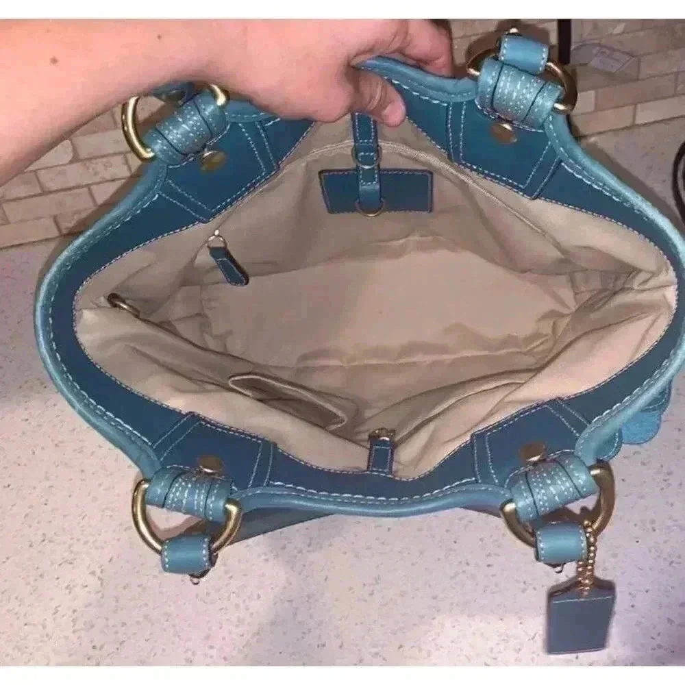 Teal accent straw coach‎ purse BH